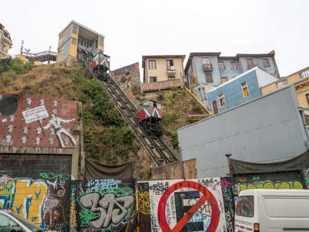 A nice walking tour around Valparaiso, Chileの写真素材
