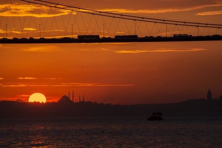 Sunset view from Cengelkoy to Istanbulの写真素材