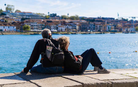 PORTO, PORTUGAL - 04.04.2022: Cityscape of the embankment Porto city. Portugal. Europe.のeditorial素材