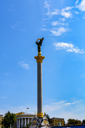 Monument of Independence of Ukraine. The monument is located in the center of Kyiv on Independence Square.のeditorial素材