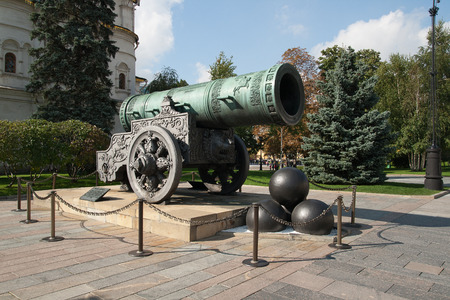 Tsar Cannon at the Kremlin in Moscow, Russiaのeditorial素材
