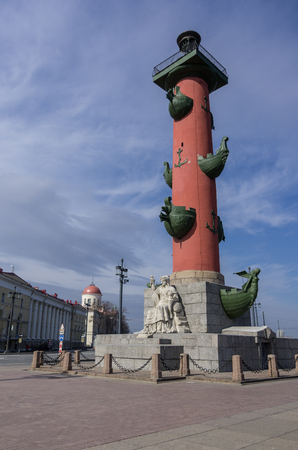 Spit of Vasilievsky island, view on Rostral column. Sankt Peterburg, Russiaの写真素材