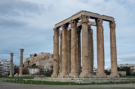 Temple of Olympian Zeus and Acropolis Hill, Athens, Greeceのeditorial素材
