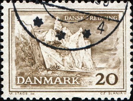 DENMARK - CIRCA 1962: A stamp printed in Denmark shows Cliffs, Island of Mon, Dansk Fredning (Preservation of Danish Natural Amenities and Ancient Monuments) series, circa 1962の写真素材