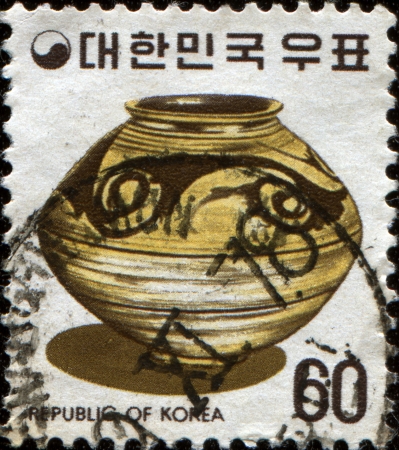 KOREA - CIRCA 1972  A stamp printed in South Korea shows Vessel made of white porcelain of the Joseon Dynasty from the collection of the National Museum of Korea, circa 1972のeditorial素材