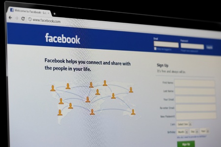 RUSSIA, SAINT-PETERSBURG - JANUARY 28: Facebook homepage, one of the popular social media networking website on January 28, 2012 in Saint-Petersburg.のeditorial素材