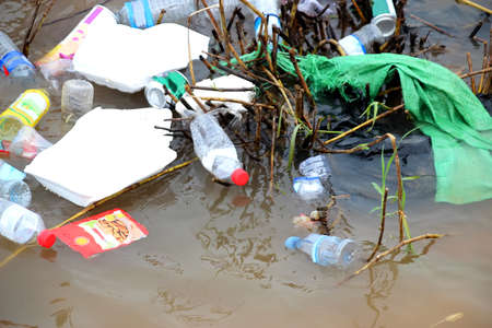 Trash problem in Phnom Penh, 19, River