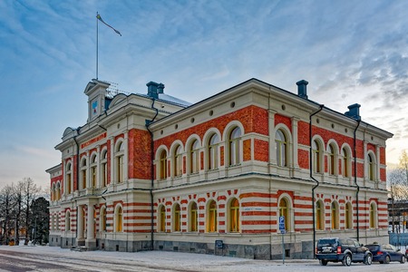 JYVASKYLA, FINLAND - JANUARY 04, 2016: An example of the Renaissance Revival style, City Hall of Jyvaskyla was designed by Karl Viktor Reinius, the County Architect of Vaasa, in 1896 and completed in 1899. A renovated and restored City Hall of Jyvaskyla wのeditorial素材