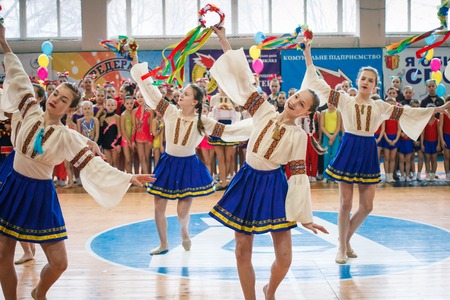 Kamenskoye, Ukraine - March 9, 2017: demonstration dance performance at the championship in cheerleadingのeditorial素材