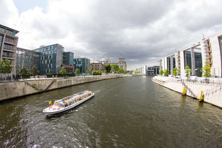 Spree River in Berlin, Germanyのeditorial素材