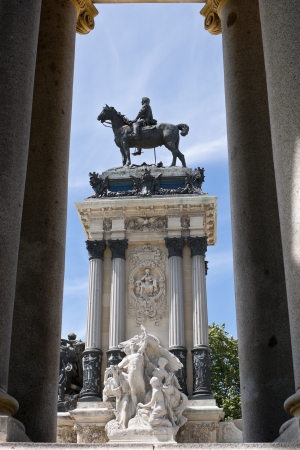 Detail of Monument to King Alfonso XII, located in Retiro Park, Madrid, Spain   The monument is 30 meters high, 86 meters long, and 58 meters wide and was designed by Jose Grases Riera, and inaugurated on June 6, 1922 のeditorial素材