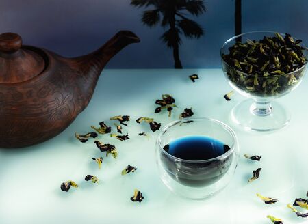 Anchang tea (clitoria), on a white background, clitoria flowers (anchanga), transparent cupの写真素材