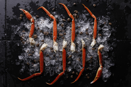 Fresh Crab Legs on iceの写真素材