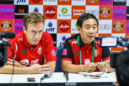 SISAKET THAILAND-FEBRUARY 18: Robert Procureur (L) general manager and Thanya Wongnak (R) team manager of BEC Tero at a press conference after the match between Sisaket FC and BEC Tero at Sri Nakhon Lamduan Stadium on February 18,2015,Thailandのeditorial素材