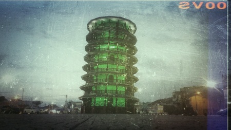 Teluk intan iyh clock tower in greenの素材