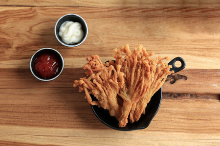 Top View Crispy Enoki Needle Mushrom with Spicy Sauce and Mayonaiseの写真素材