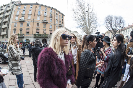 Girl with sunglasses at the entrance of Gucci's showのeditorial素材