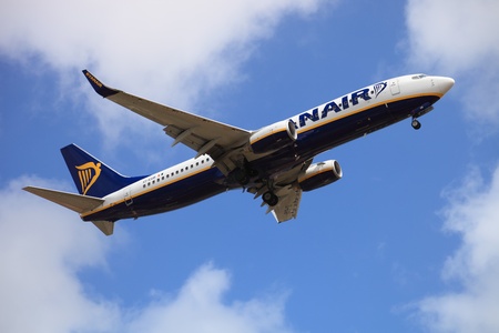 Ryanair Flights aeroplane lands at Pisa Airport, on April 24, 2012 in Pisa, Italy.のeditorial素材