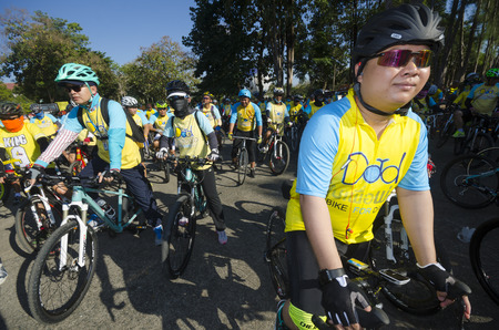 Chiang Mai, Thailand - December 11, 2015: Cyclists take part in the Bike For Dad event, on December 11, 2015 in Chiang Mai, Thailand. The Bike For Dad cycling event attracts hundreds of thousands of cyclists and is held across Thailand to celebrate the biのeditorial素材
