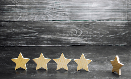 The loss of the fifth star of the restaurant or hotel. The fall in rating and recognition....