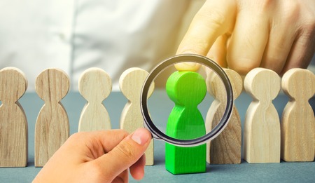 The leader chooses the person in the the team. Talented worker. Hiring staff. Employee search. Promote. Human Resource Management. Choosing a new leader in the team. Dismissal. Successful choice.の写真素材