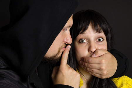 The attack on the girl, the man threatened the victim