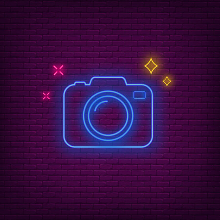 Neon photo camera icon. Vectorの素材 [FY310128983978]