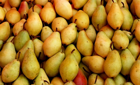 Pears on a market stallの写真素材