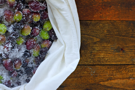 Curing olives the traditional way with rock saltの写真素材