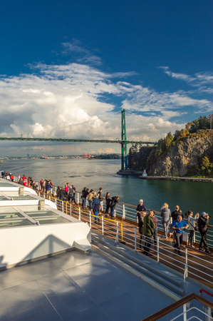 Vancouver, Canada - September 12, 2018: Lions Gate Bridge from cruise ship view.のeditorial素材