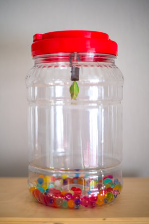 Butterfly Pupa, chrysalis Hanging In Butterfly Farm with Hydrogel indoors at Homeの写真素材