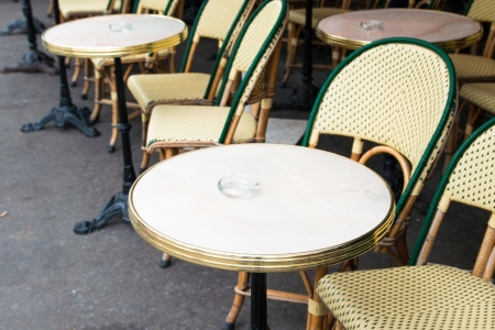Street view of a coffee terrace with tables and chairs,paris Franceの写真素材