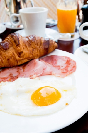 Prepared Egg - prepared egg under the sunの写真素材