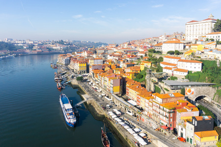 PORTO, PORTUGAL - November 18, 2016. Street view of old town Porto, Portugal, Europe, is the second largest city in Portugal, has a population of 1.4 million.のeditorial素材