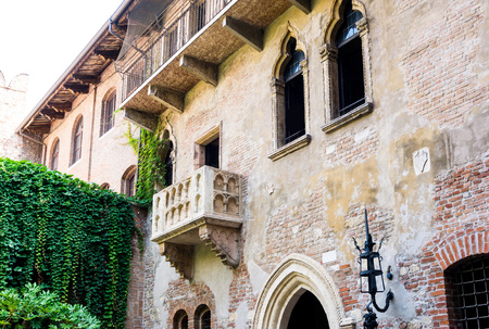 Romeo and Juliet balcony in Verona, Italyのeditorial素材