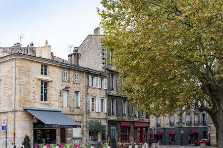 BORDEAUX, FRANCE - November 26, 2015 Street view of old town in bordeaux city, November 26, 2015 in bordeaux, Franceのeditorial素材