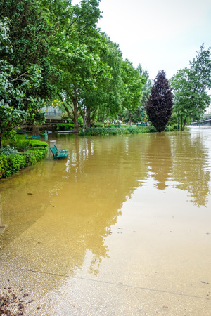 PARIS, FRANCE - June 4, 2016 : The worst floods in a century have hit Paris, with the Seine continue to rise at a peak of 6,5 meter. Paris, Franceのeditorial素材