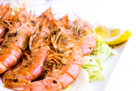 fries cuisine shrimp and lemonの写真素材
