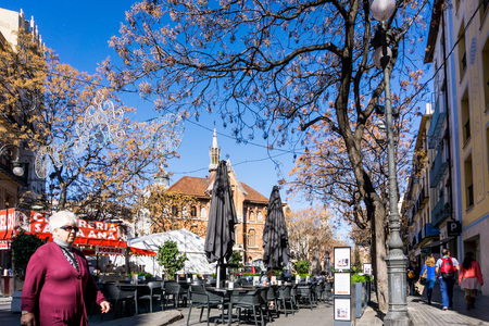 VALENCIA, SPAIN - March 10, 2017: street view of downtown valencia, is Spain's third largest metropolitan area, with a population ranging from 1.7 to 2.5 million.のeditorial素材