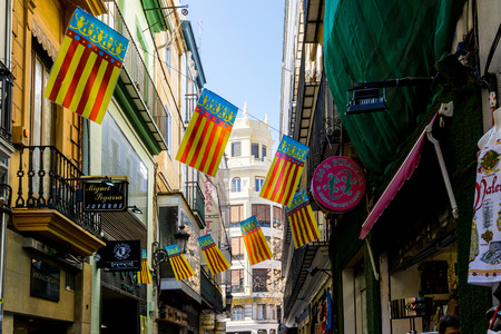 VALENCIA, SPAIN - March 10, 2017: street view of downtown valencia, is Spain's third largest metropolitan area, with a population ranging from 1.7 to 2.5 million.のeditorial素材