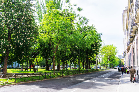 MADRID, SPAIN - April 20, 2017: street view of downtown madrid, The city has a population of almost 3.2 millionのeditorial素材