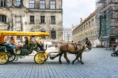 DRESDEN, GERMANY - July 23, 2017: Sightseeing carriage Dresden, Germanyのeditorial素材