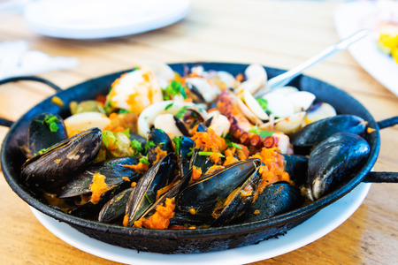 closeup mix seafood soup potの写真素材