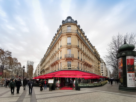 PARIS, FRANCE - DECEMBER 5, 2018: Restaurants in Paris city, France.のeditorial素材