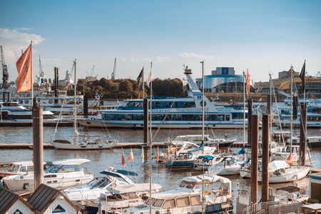 HAMBURG, GERMANY - JULY 24, 2018 : Street view of Cruise ship in the harbor, Hamburg, Germany.のeditorial素材