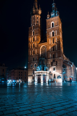 KRAKOW, POLAND - August 27, 2017: street view of downtown Krakow, Polandのeditorial素材