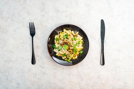 fusilli kebab chicken with white sauceの写真素材