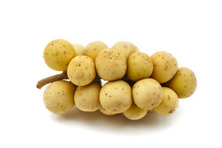 Long kong Lansium domesticum isolated on white backgroundの写真素材