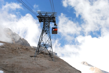 cable lift, italian mountain landscape, Dolomiti