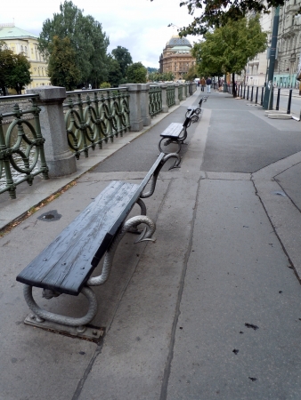 wooden benches on the river in Prague, Czech Republicのeditorial素材